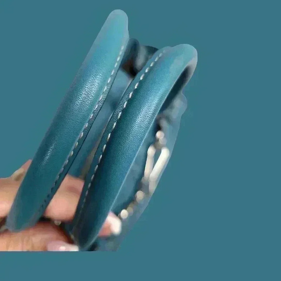 COACH Hamptons Teal Leather Belted Satchel Y2K - Picture 10 of 11